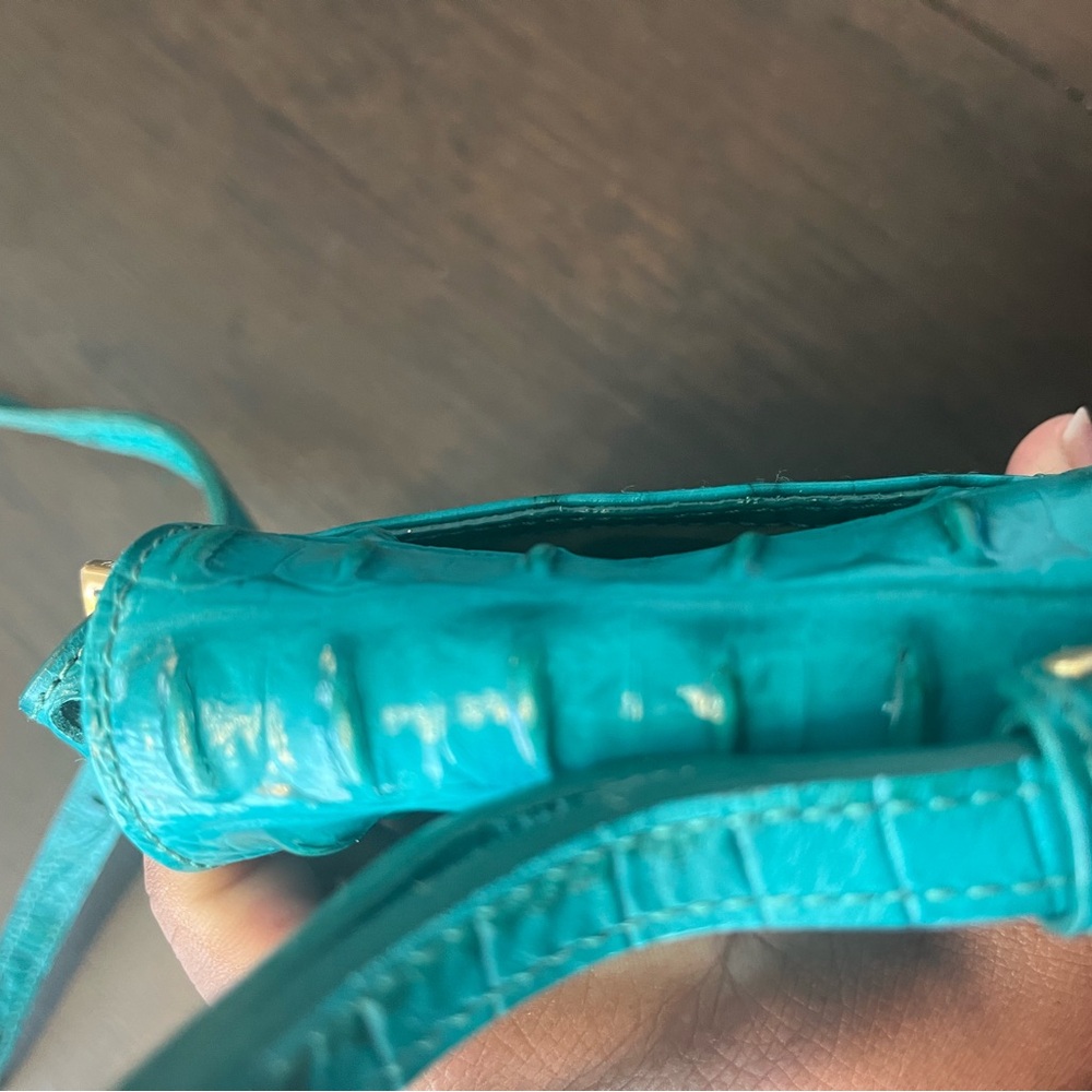 Brahmin Turquoise Embossed Crossbody Bag - Picture 5 of 6
